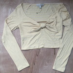 Y2K style crop tie top